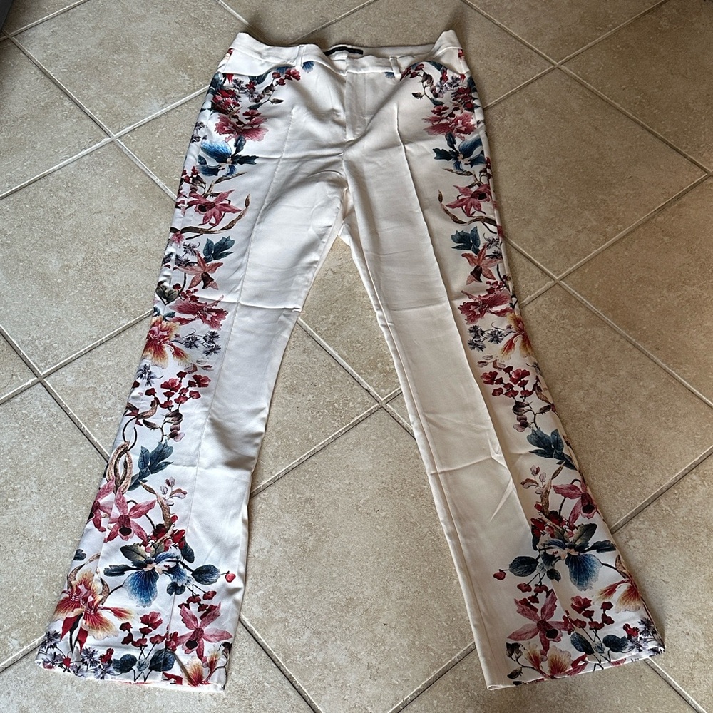 Zara Ecru Floral Print Flare High Rise Trouser EUC